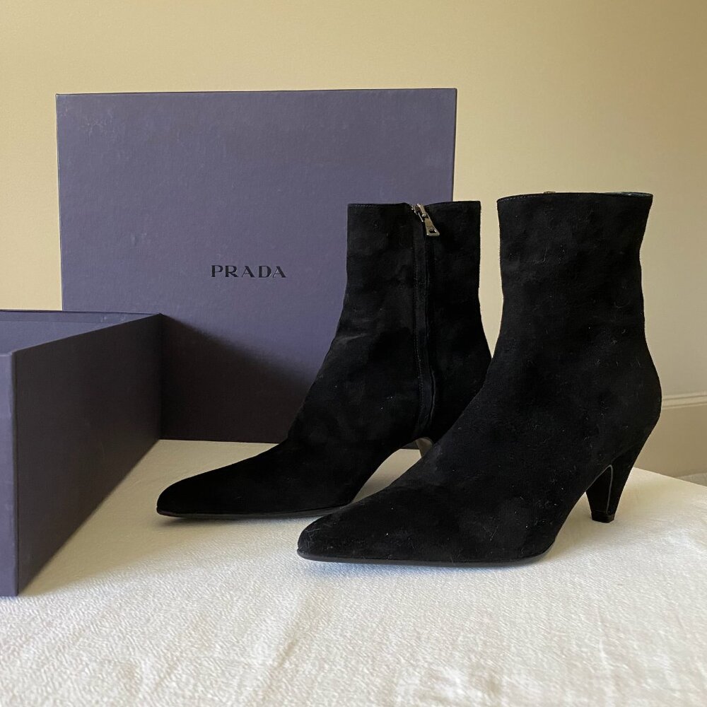 Prada / Pointed Toe Ankle Boots (US 8/EU38.5) / Calzature Donna
